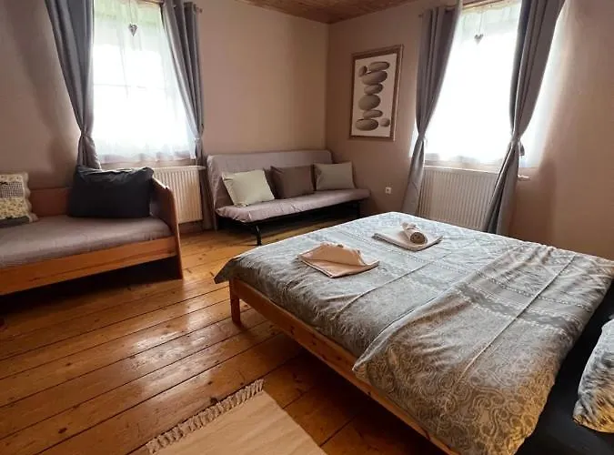 Holiday Home Hurka * Hurka